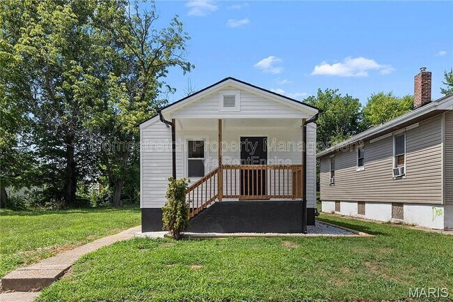 Building Photo - 5021 Davison Ave