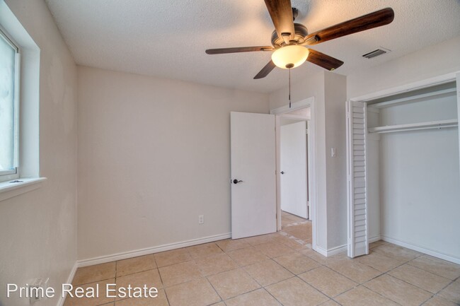 Foto del edificio - 3 br, 2 bath House - 6714 Vivian Dr