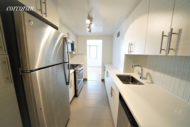 Foto del edificio - 160 E 84th St