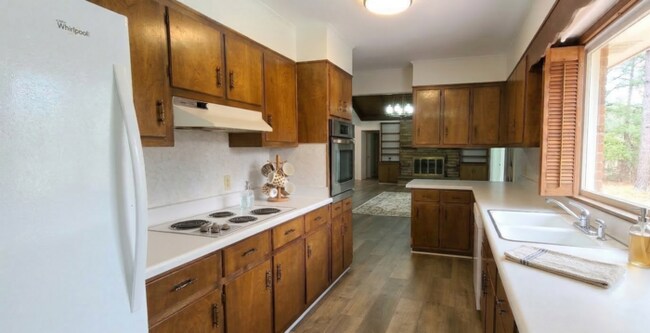 Foto del edificio - Spacious Rustic Home Near Amicalola Falls – Perfect for Large Families