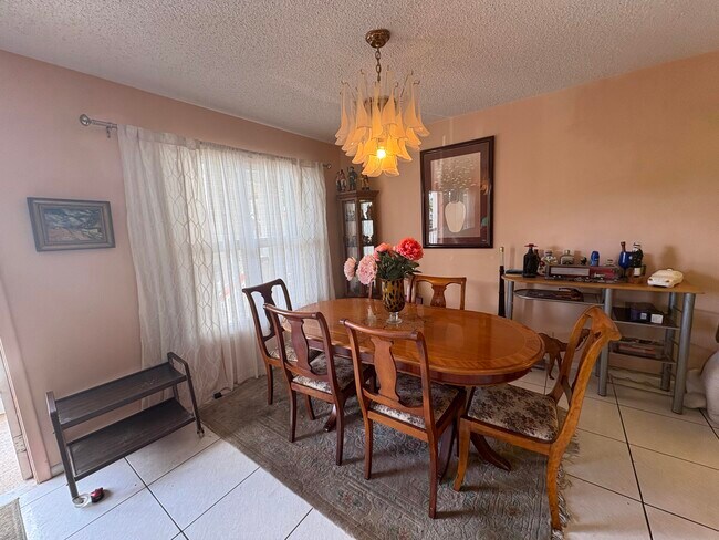 Foto del edificio - 202 Greenbrier C