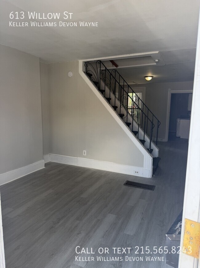 Foto del edificio - 613 Willow St