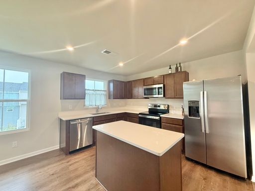 Foto del edificio - Newly Built 3BD, 2.5BA Wendell Townhome in an HOA Community with Amenities