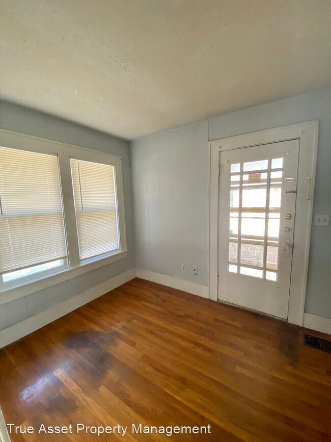 Building Photo - 2 br, 1 bath House - 2811 21st St