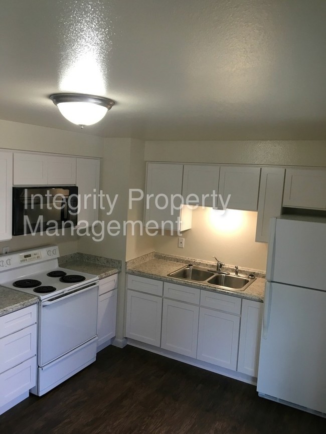 Foto del edificio - 4030 S Warner St