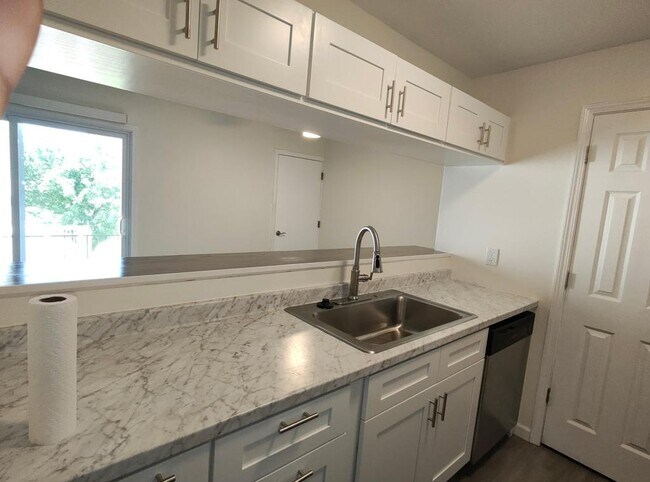 Foto del edificio - 3207 W Willow Knolls Dr