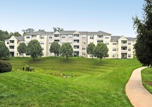 Building Photo - Ridgewood