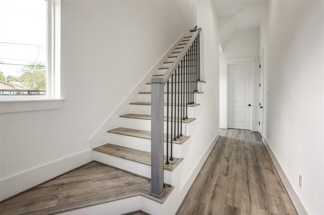 Foto del edificio - 950 Fisher St