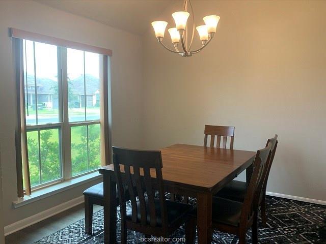 Foto del edificio - 2131 Dumfries Dr