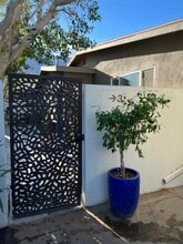 Building Photo - 573 S Calle Palo Fierro