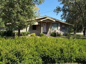 Building Photo - 6305 US-60