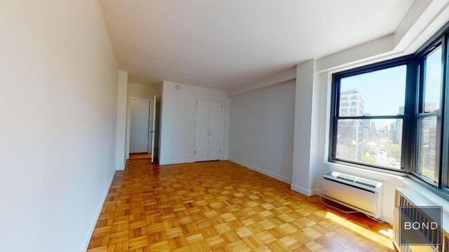 Building Photo - 145 Fourth Avenue