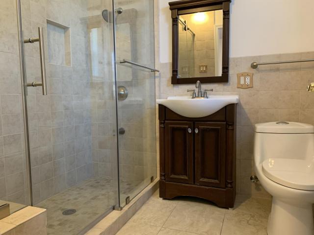 Building Photo - 3 bedroom in Sunnyvale CA 94086