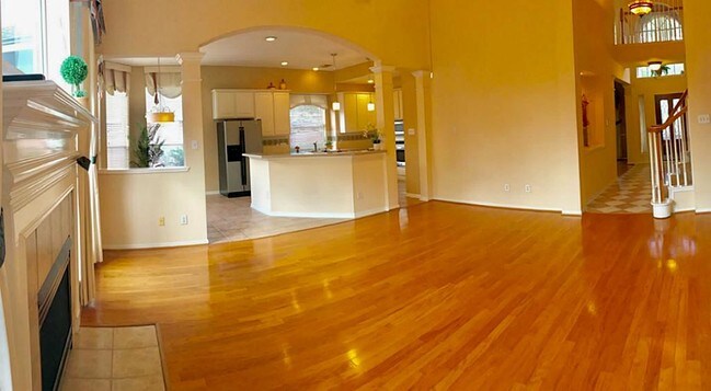 Building Photo - 4311 Lakeside Meadow Dr