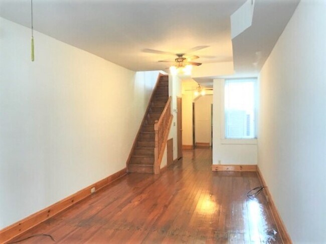 Building Photo - 3031 Elliott St