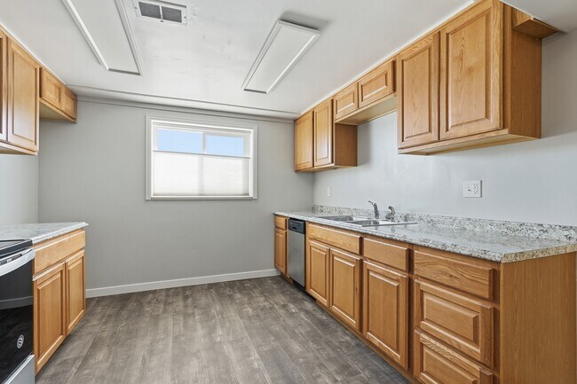 Foto del edificio - 6190 Wadsworth Blvd