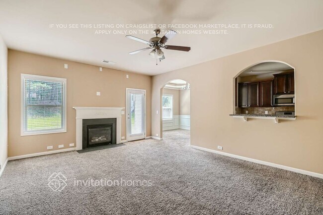 Foto del edificio - 3928 Lake Manor Way