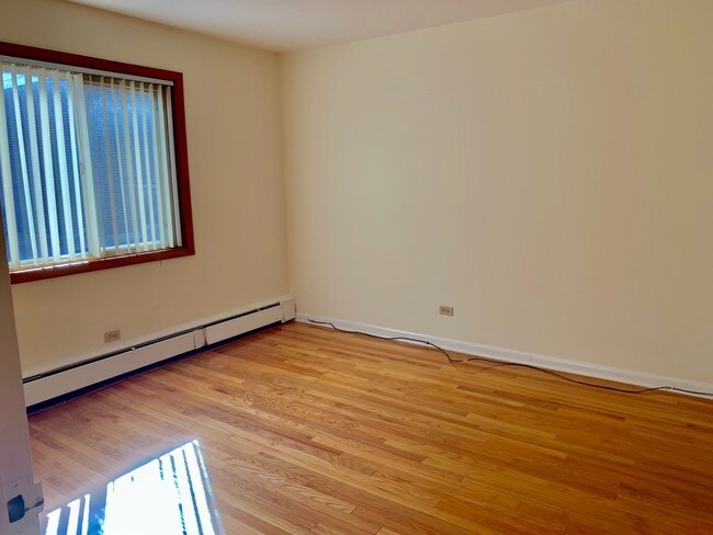 Building Photo - 603 W Park Ave