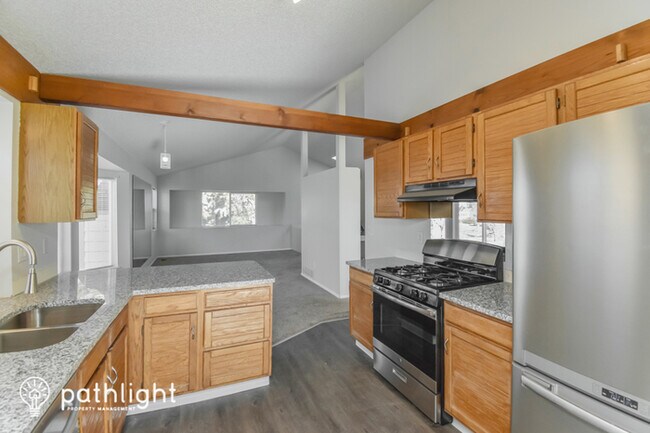 Building Photo - 4169 Zurich Dr