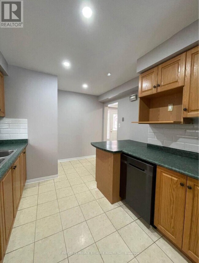 Photo du bâtiment - 3 Blossom Ave