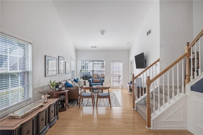 Foto del edificio - 1802 Willow Branch Ln