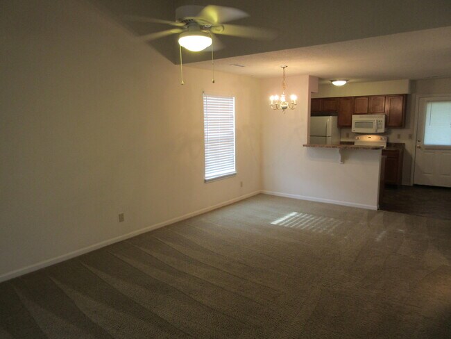 Foto del edificio - 3577-3579 Prescott Dr