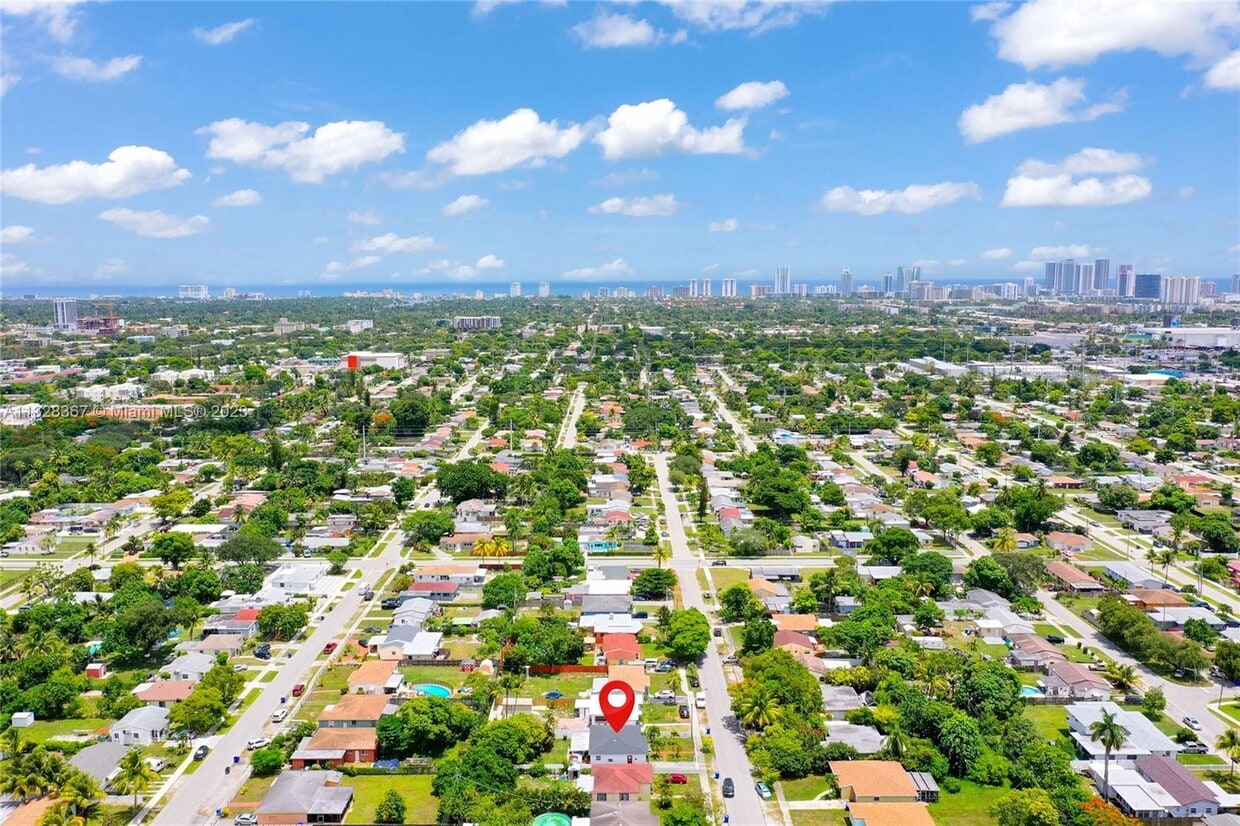 2517 Rodman St, Hollywood, FL 33020 House Rental in Hollywood, FL