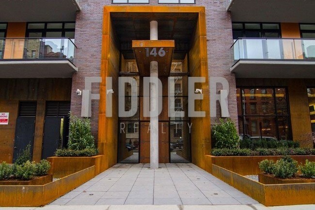 Foto del edificio - 146 S 4th St