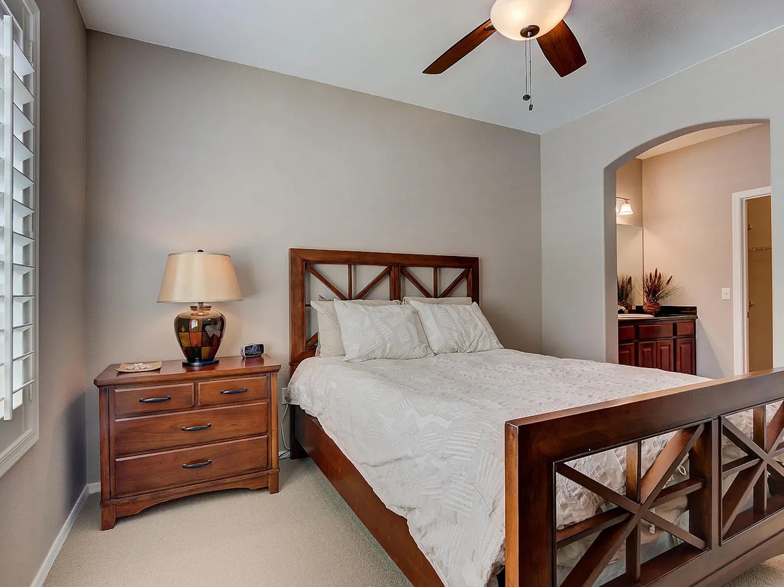 Foto principal - 5335 E Shea Blvd