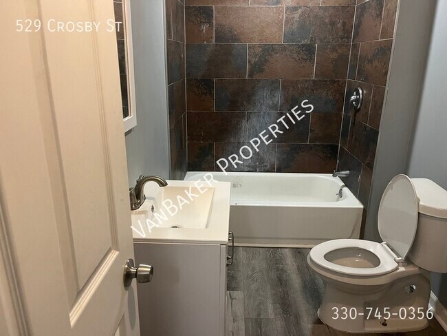 Foto del edificio - 529 Crosby St