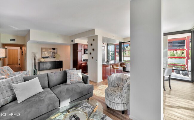 Building Photo - 4808 N 24th St