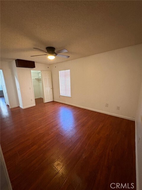 Foto del edificio - 661 S Yucca Ave