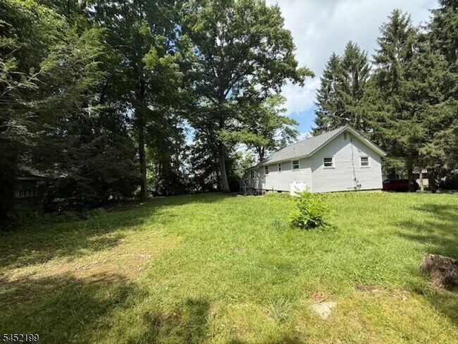 Building Photo - 103 Edgewood Ln
