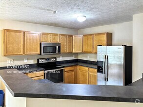 Building Photo - 5679 Marshfield Dr