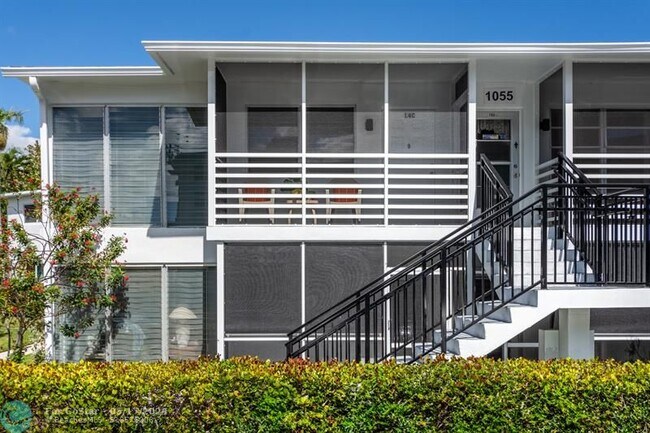 Foto del edificio - 1055 SE 15th St