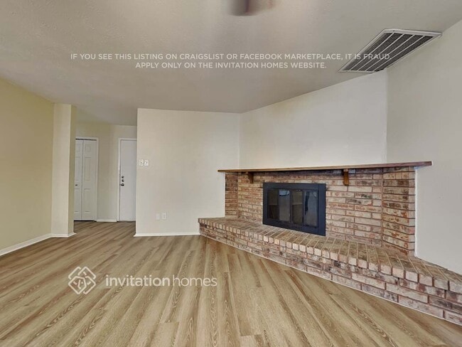 Building Photo - 5541 Gates Dr