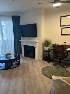 Foto del edificio - 620 S Gramercy Pl