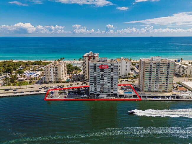 Foto del edificio - 1400 S Ocean Dr