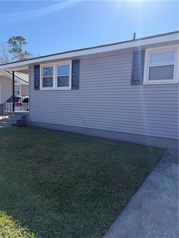 Building Photo - 10528 Alan St