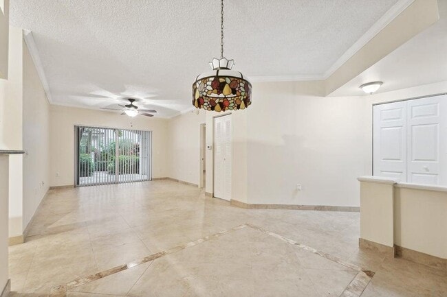 Building Photo - 2120 Tuscany Way