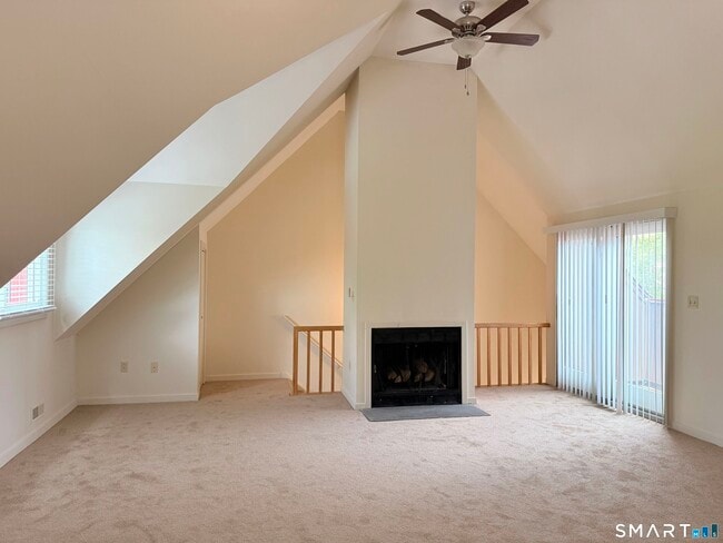 Building Photo - 132 Montoya Dr