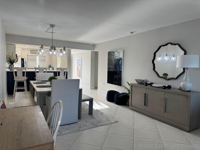 Foto del edificio - 401 Ocean Bluffs Blvd