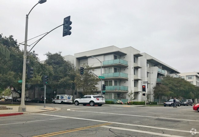 Foto del edificio - 825 Cordova St