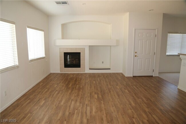 Foto del edificio - 2505 April Breeze Ln