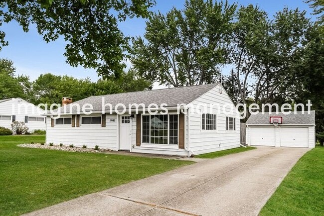 Building Photo - Cozy 3 Bedroom House in Twinsburg
