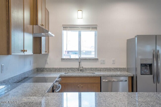 Foto del edificio - 2006 W Madison St