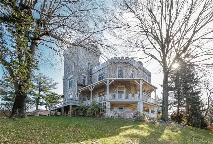 Primary Photo - 155 Beacon Hill Rd