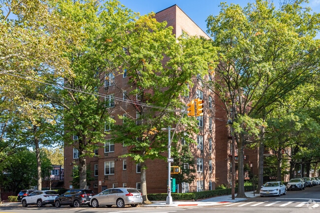 150-15 79th Ave - 150-15  79th ave