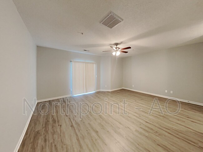 Foto del edificio - 1776 Broad River Rd