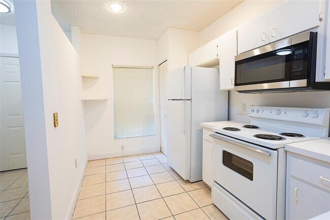 Foto del edificio - 8545 Hunters Key Cir